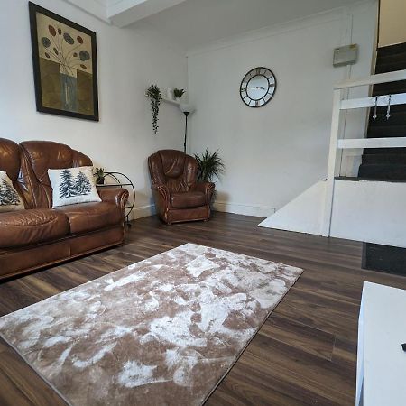 Whitchurch 1 Bedroom Apartment Cardiff Buitenkant foto