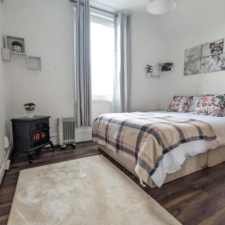 Whitchurch 1 Bedroom Apartment Cardiff Buitenkant foto