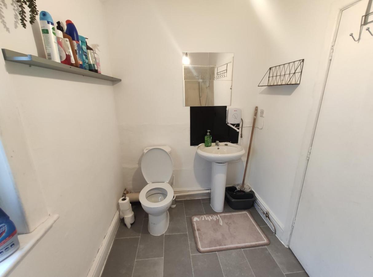 Whitchurch 1 Bedroom Apartment Cardiff Buitenkant foto