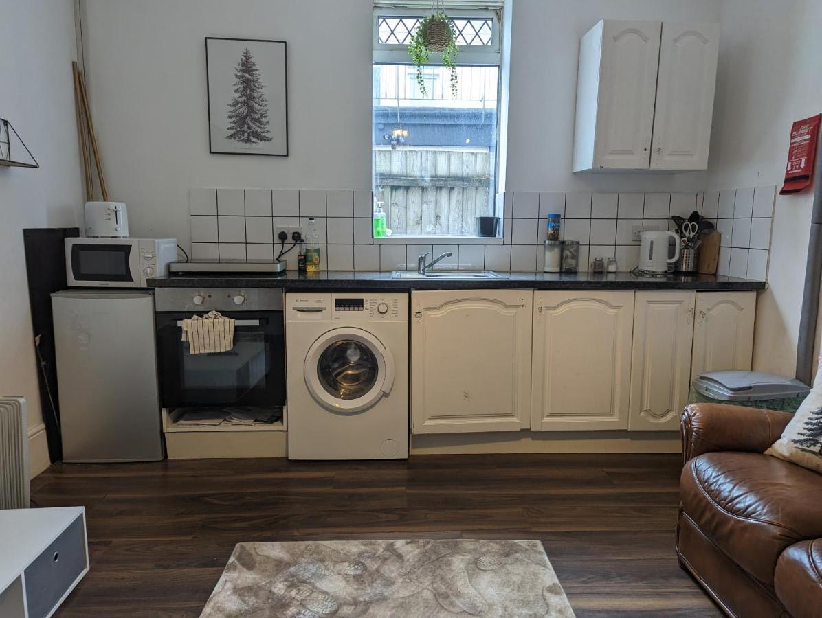 Whitchurch 1 Bedroom Apartment Cardiff Buitenkant foto